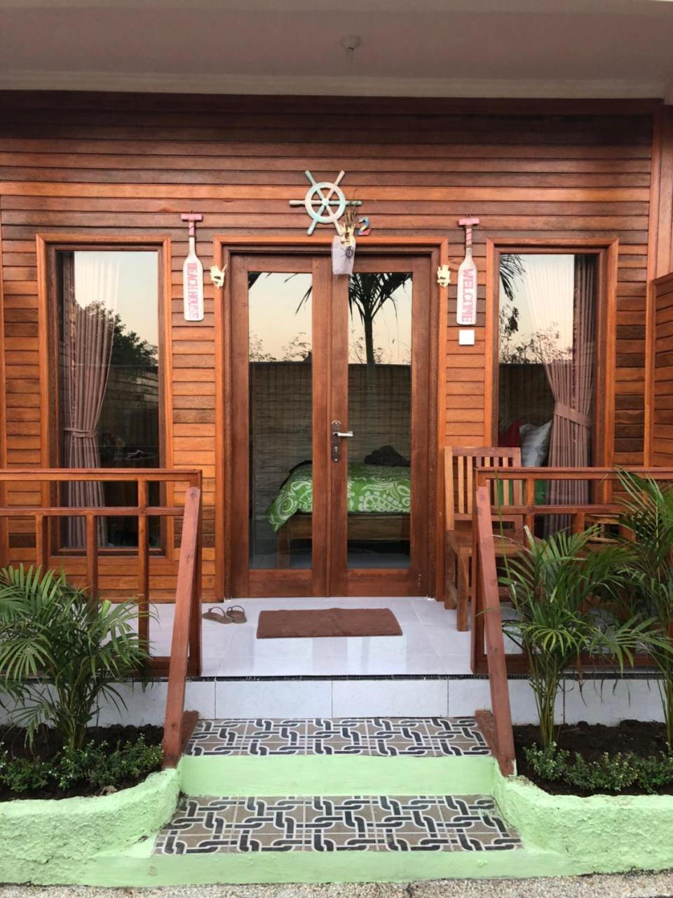 Auora Guest House Lembongan Esterno foto